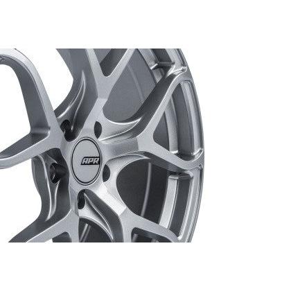 APR A01 Flow Formed 19x8.5 / 5x112 / ET45 / 66.5mm Bore / Silver Wheel