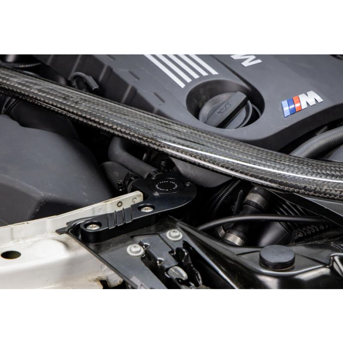 Mishimoto Baffled Oil Catch Can, Fits Bmw F8x M3/M4 2015 2020