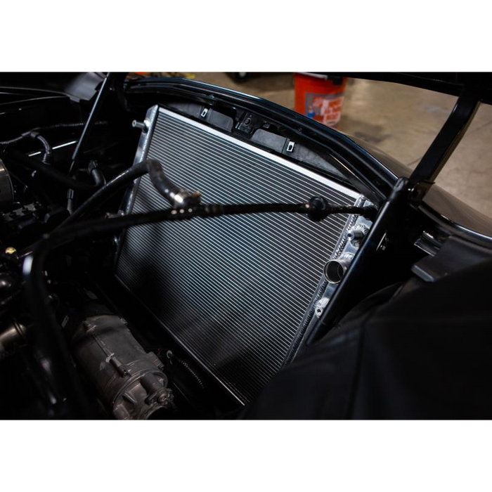 Mishimoto Performance Aluminum Radiator, Fits Chevrolet C7 Corvette Stingray/Z06 2014 2019