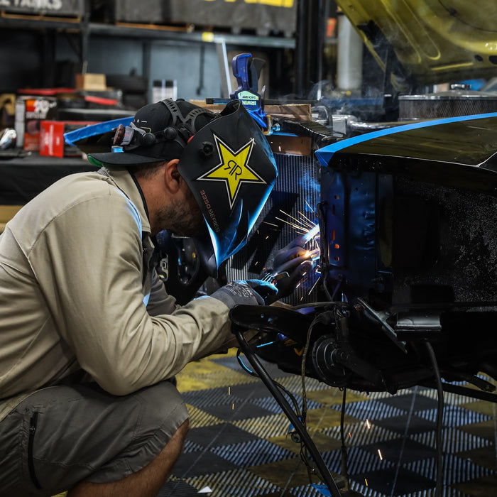 Mishimoto 3-Row Performance Aluminum Radiator, Fits Ford Mustang 1967-1969