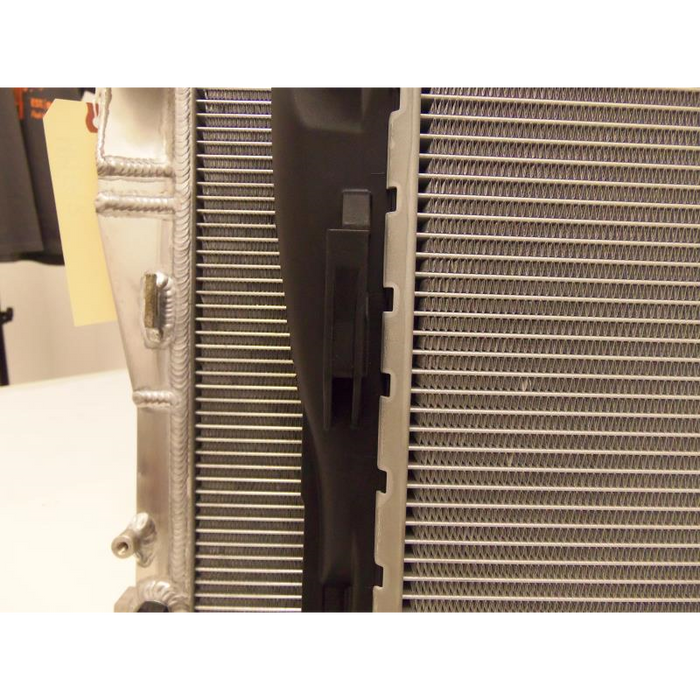 Mishimoto Performance Aluminum Radiator, Fits BMW 335i/135i (Manual) 2006 2013