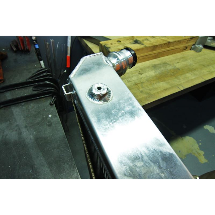 Mishimoto Aluminum Radiator, Fits Ford 6.4L Powerstroke 2008-2010