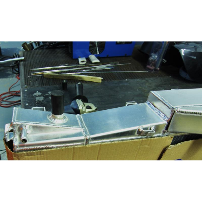 Mishimoto Aluminum Radiator, Fits Ford 6.4L Powerstroke 2008-2010