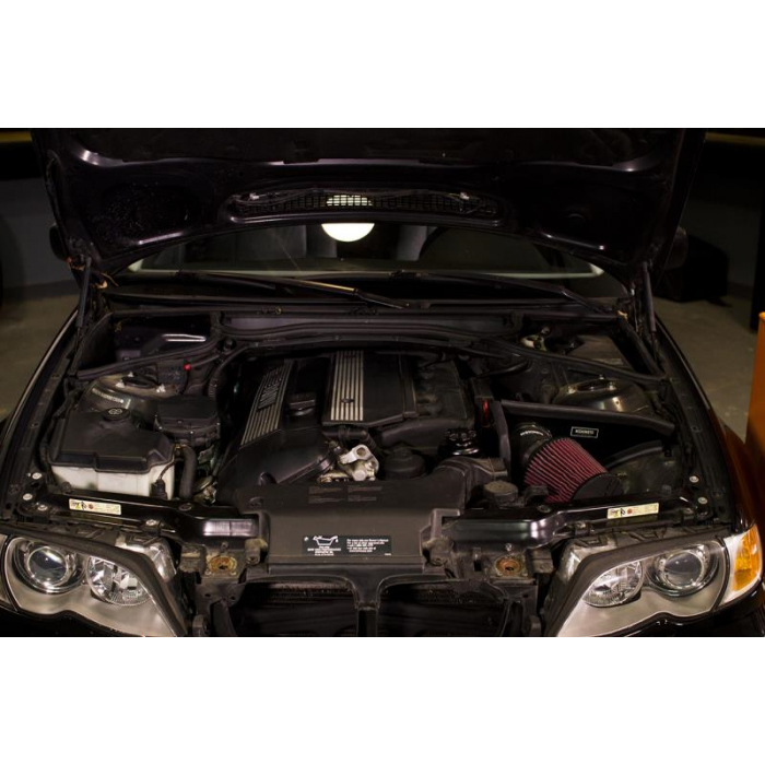 Mishimoto 99-05 BMW E46 323i/325i/328i/330iPerformance Cold Air Intake Kit - Black