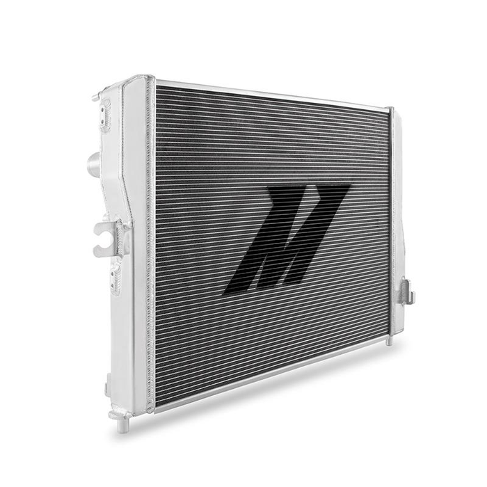 Mishimoto Performance Aluminum Radiator, Fits Chevrolet C7 Corvette Stingray/Z06 2014 2019