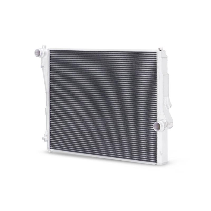 Mishimoto Performance Aluminum Radiator, Fits BMW E46 Non-M 1999-2006