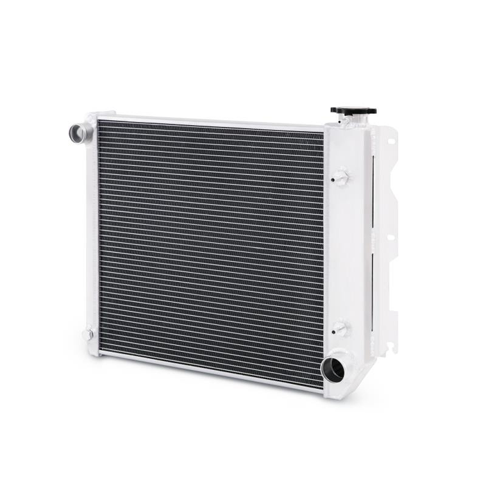 Mishimoto Aluminum Performance Radiator, Fits Jeep Wrangler YJ & TJ with Chevrolet V8 LS Engine Swap 1987 2004