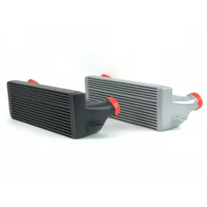 CSF 04-13 BMW 335i/xi (E90/E91/E92/E93) High Performance Stepped Core Bar/Plate Intercooler - Black