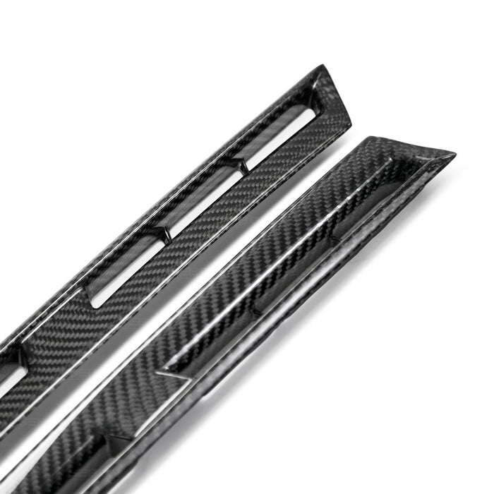 Seibon Carbon Fiber Front Fenders Ducts For 2009-2020 Nissan GT-R