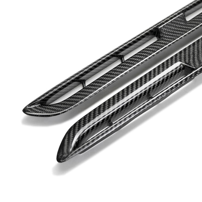 Seibon Carbon Fiber Front Fenders Ducts For 2009-2020 Nissan GT-R