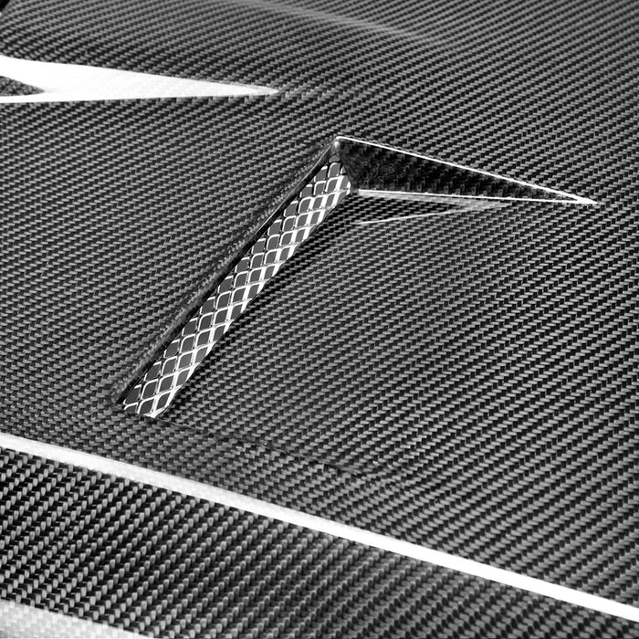 Seibon GTII-Style Carbon Fiber Hood For 2009-2016 Nissan GT-R