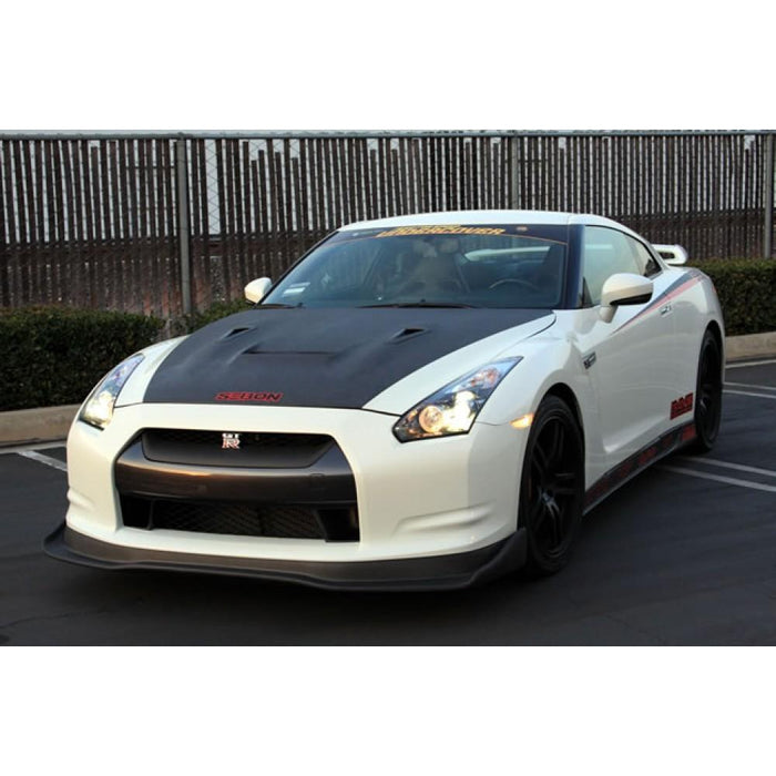 Seibon VSII-Style Dry Carbon Hood For 2009-2016 Nissan GT-R*