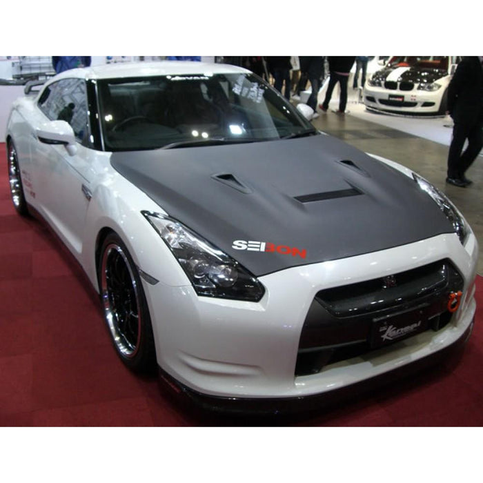 Seibon VSII-Style Dry Carbon Hood For 2009-2016 Nissan GT-R*