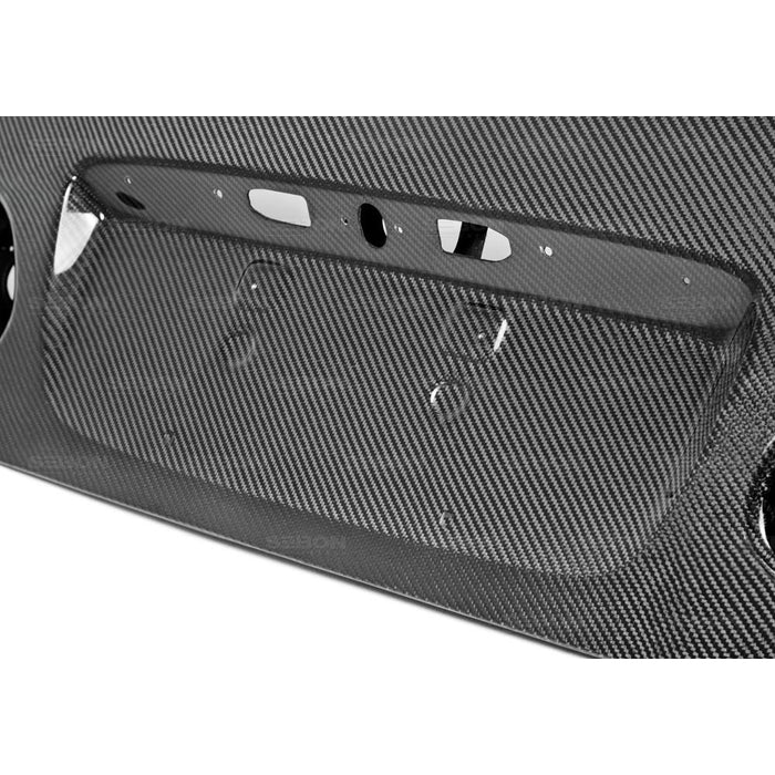 Seibon OEM-Style Carbon Fiber Trunk LID FOR 1998-2005 Lexus GS